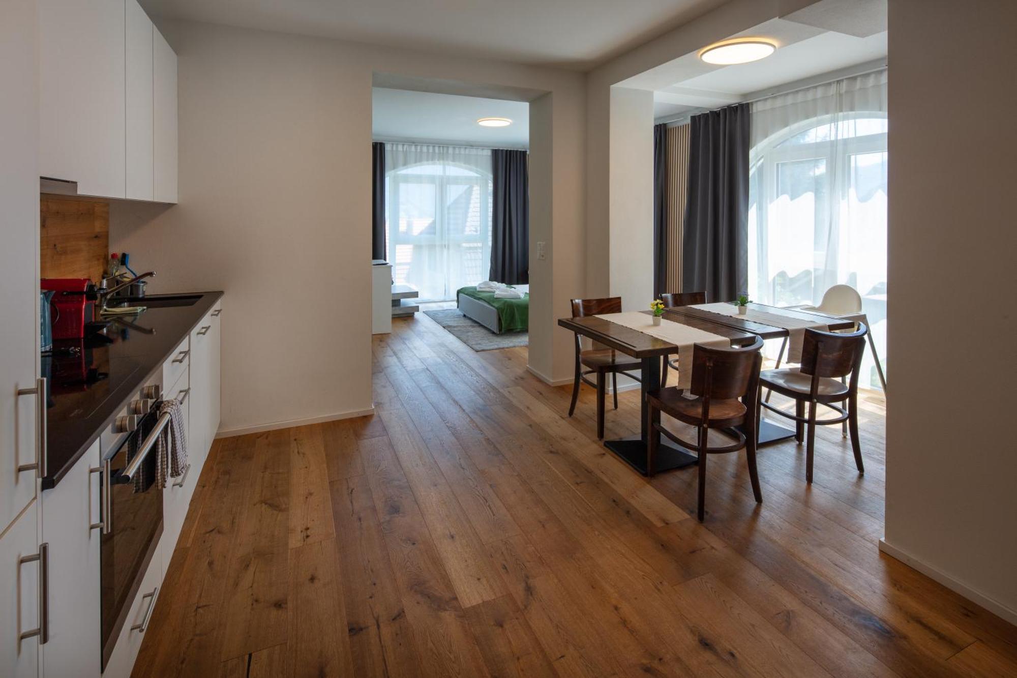 Berg & Berg Apartments - Spiez Self-Check-In Exterior foto